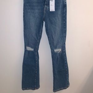 Flare Jeans w/ Ripped Knee